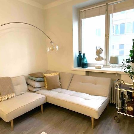 Glorious Apartment In Hakaniemi Helsinki Exterior foto